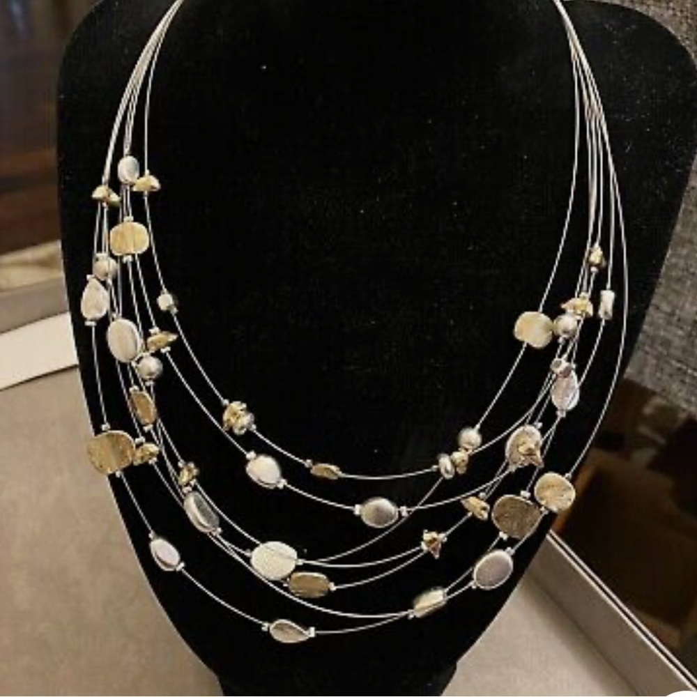 Lia Sophia “skipping stones” two toned layered 7 strand silver/ gold choker GUC